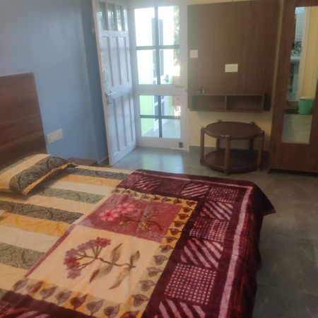 Tree Valley Homestay Chail Ngoại thất bức ảnh