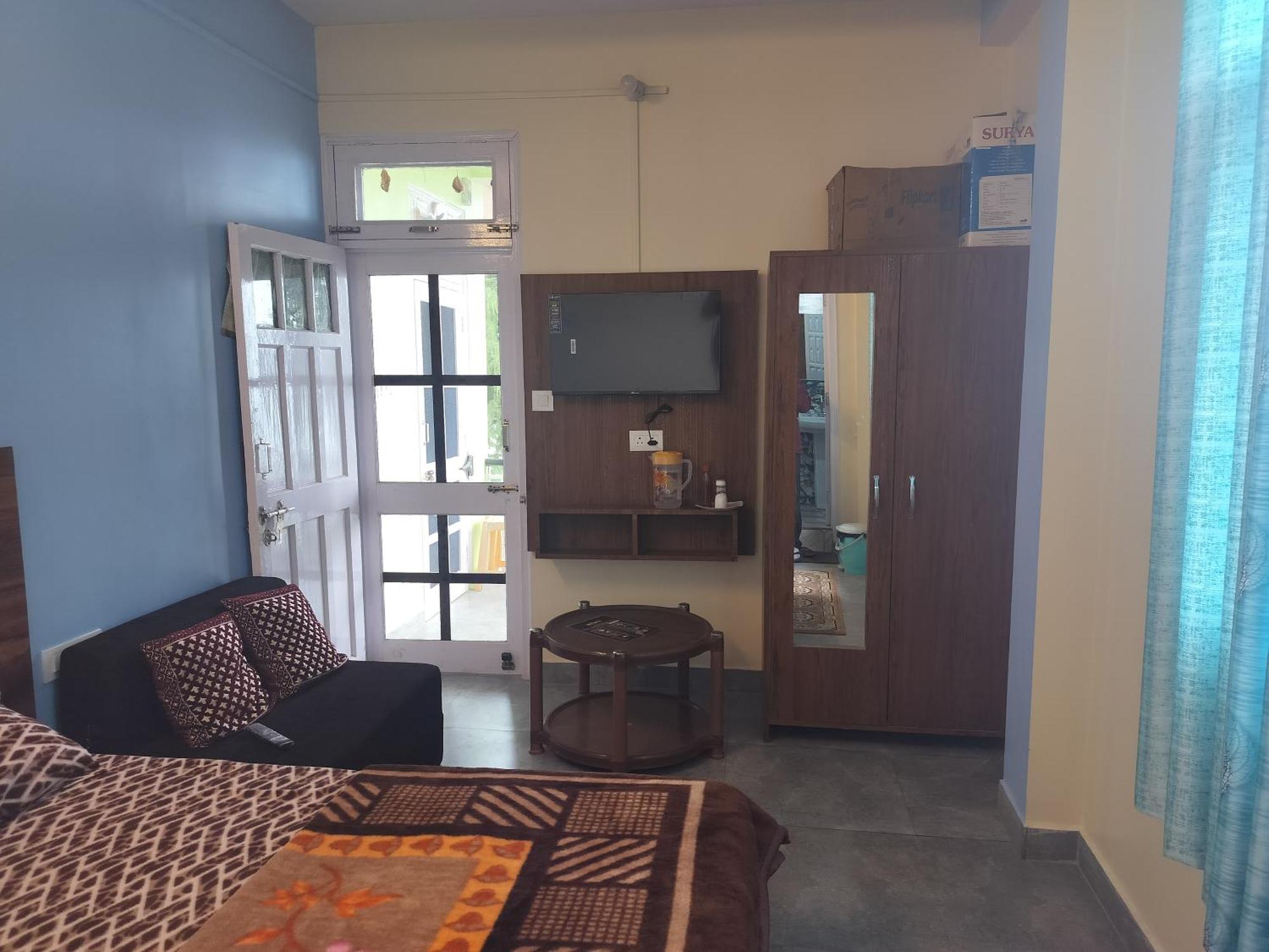 Tree Valley Homestay Chail Ngoại thất bức ảnh