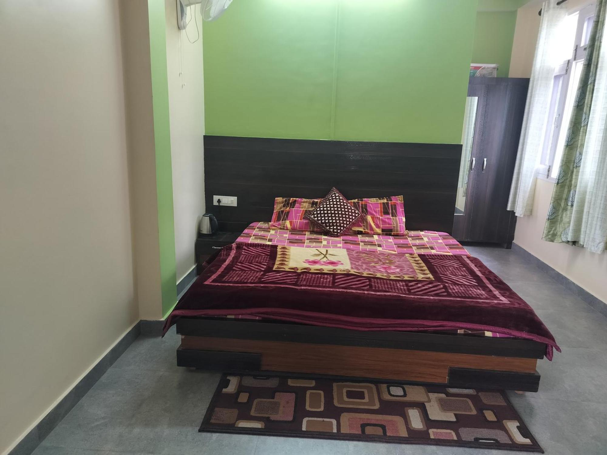 Tree Valley Homestay Chail Ngoại thất bức ảnh