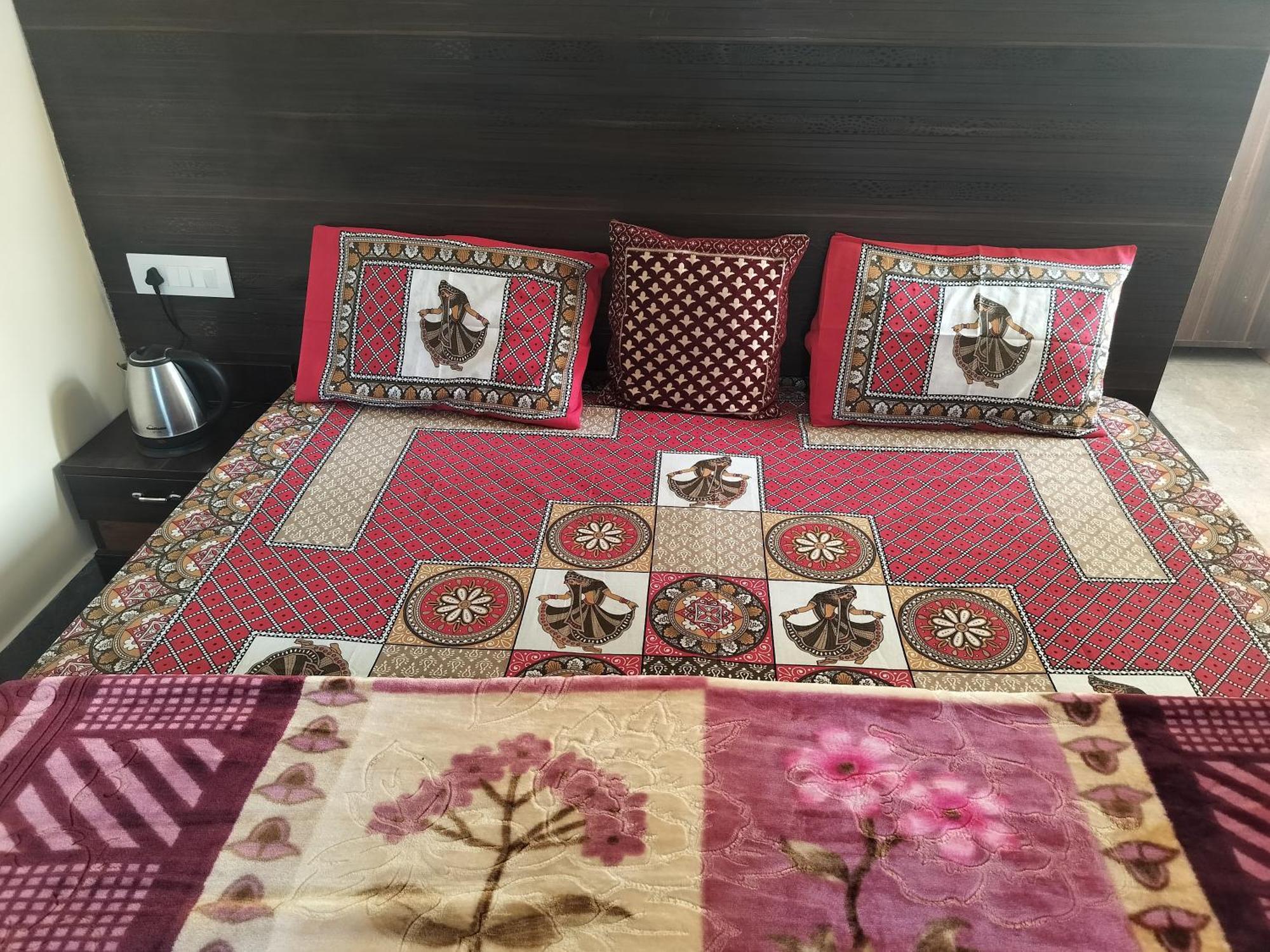 Tree Valley Homestay Chail Ngoại thất bức ảnh