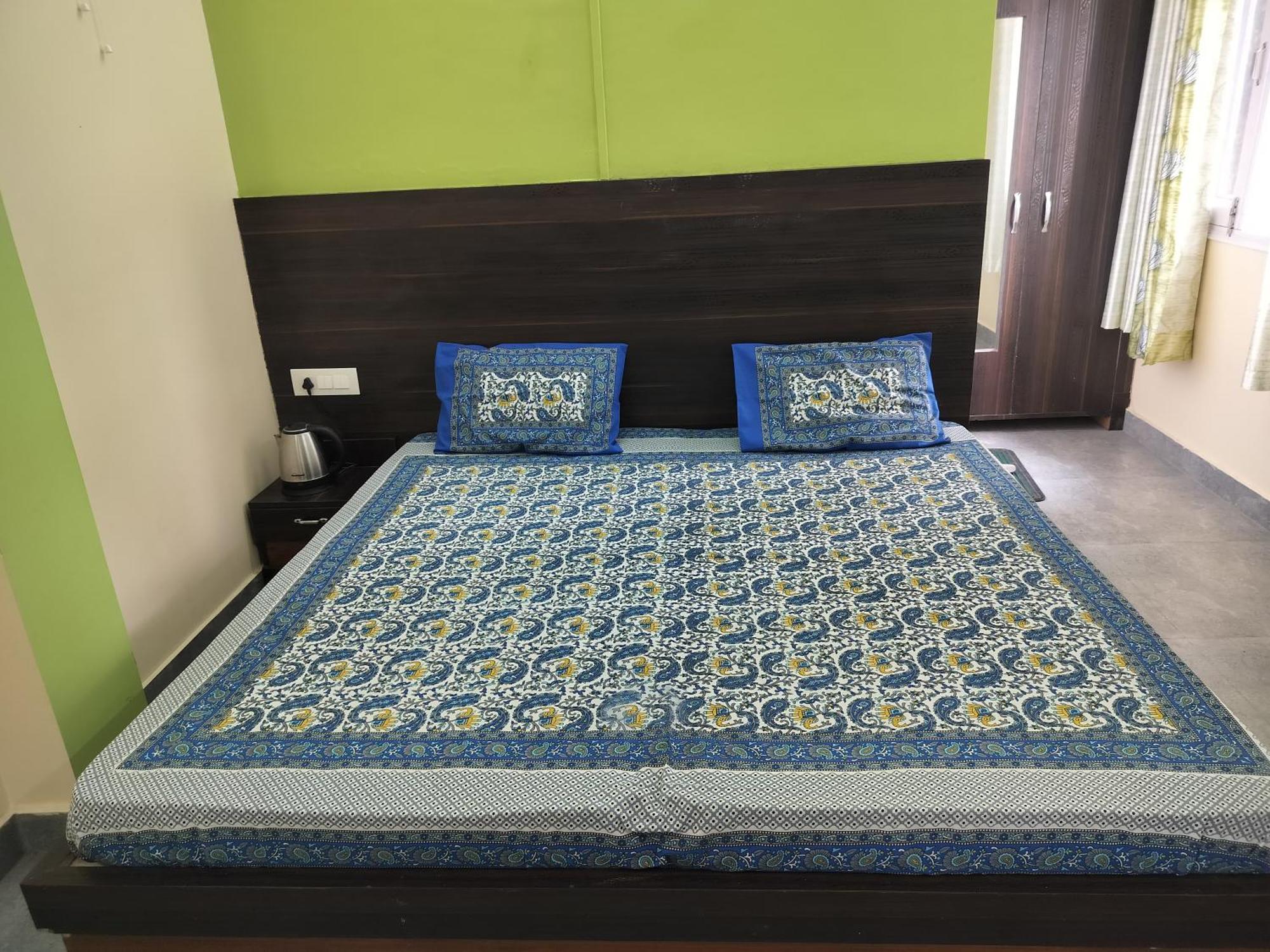 Tree Valley Homestay Chail Ngoại thất bức ảnh
